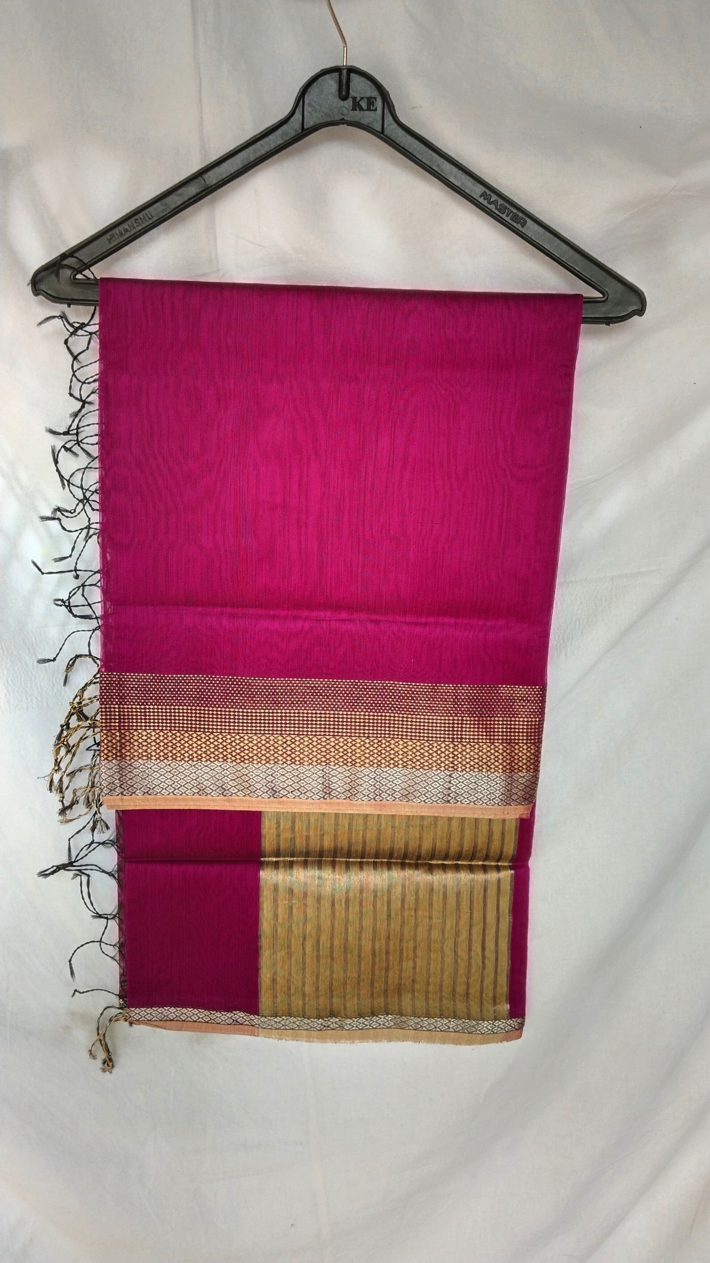 Zari Dupattas Maheshwari by AADI Handloom